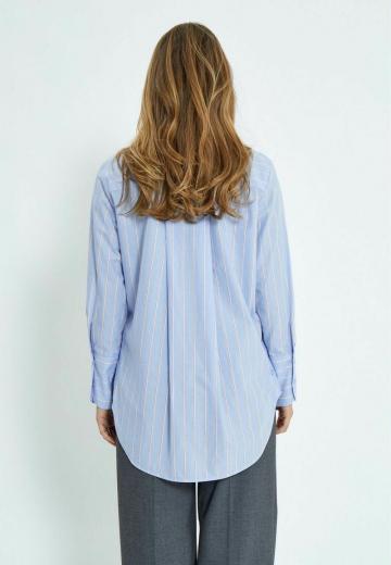 Длинная блузка