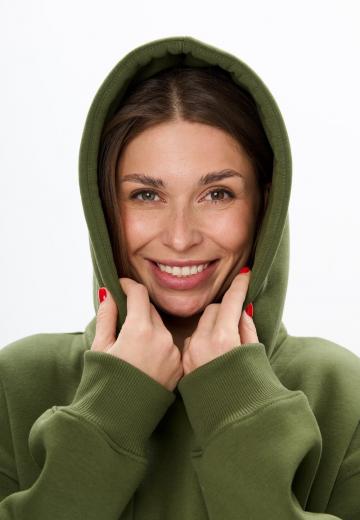 Пуловер с капюшоном