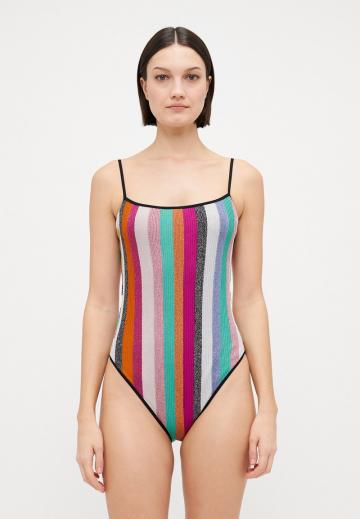 Слитный купальник