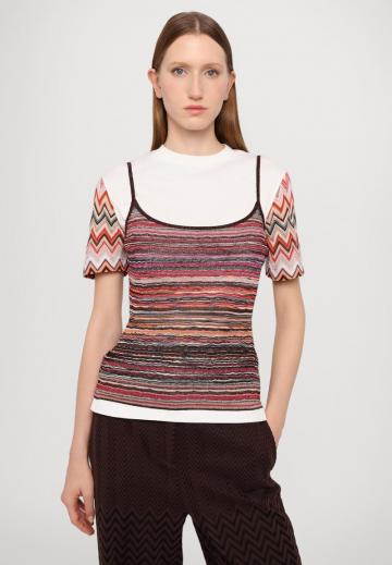 Топ на бретельках