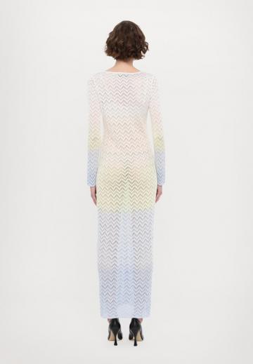 Вязаное платье