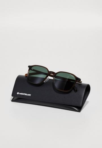 Солнечные очки