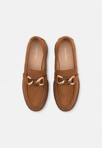 Полуботинки