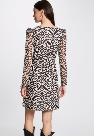 Короткое платье