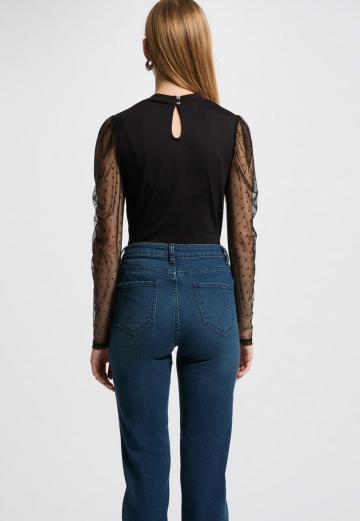 Кружевная блузка