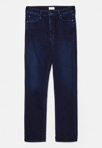 Узкие джинсы