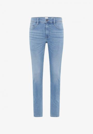 Узкие джинсы