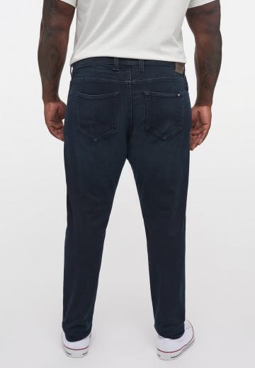 Узкие джинсы