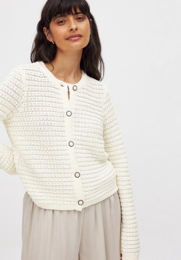 Вязаная кофта
