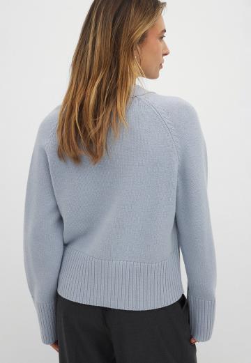 Вязаная кофта