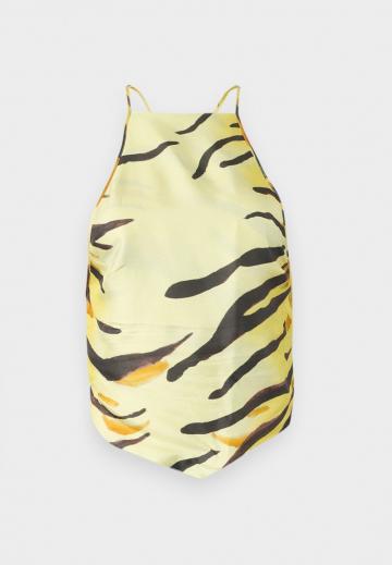 Топ на бретельках