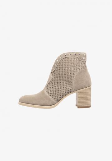 Ковбойские сапоги