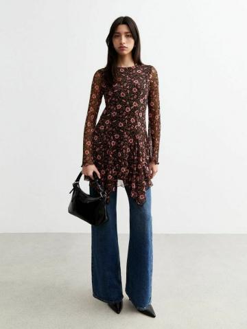 Короткое платье