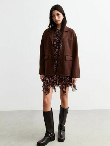 Короткое платье