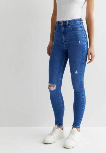 Узкие джинсы
