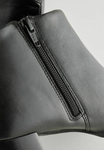 Широкие сапоги