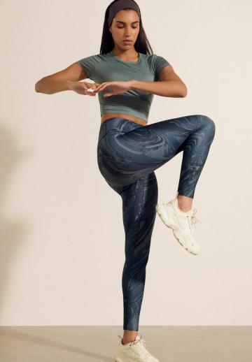 Спортивные штаны