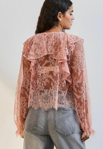 Кружевная блузка