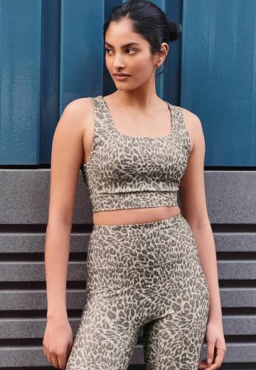 Бюстгальтер без косточек