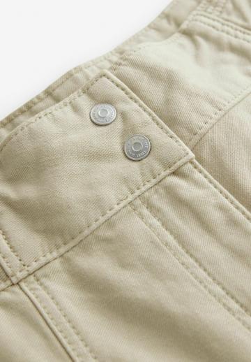 Брюки с накладными карманами