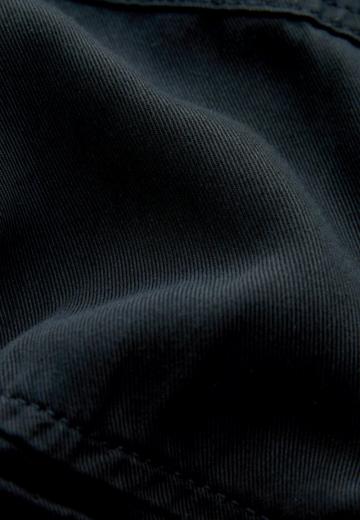 Брюки с накладными карманами