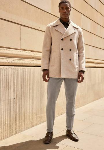 Короткое пальто