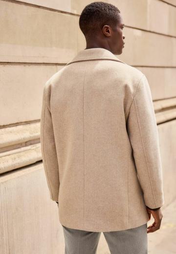 Короткое пальто