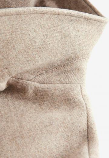 Короткое пальто