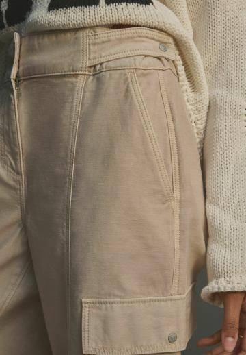 Брюки с накладными карманами