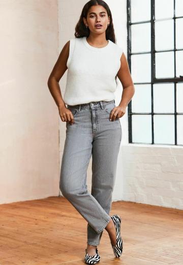Свободные джинсы