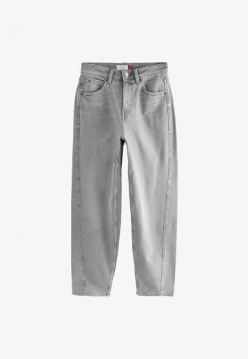 Свободные джинсы