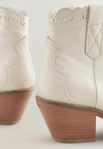 Ковбойские сапожки