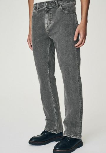 Джинсы