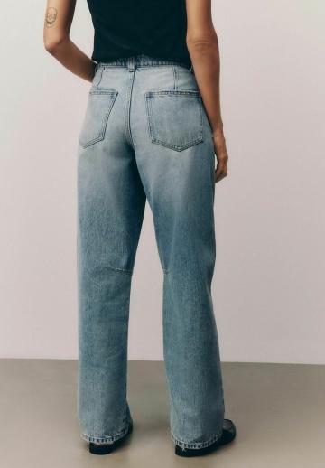 Свободные джинсы