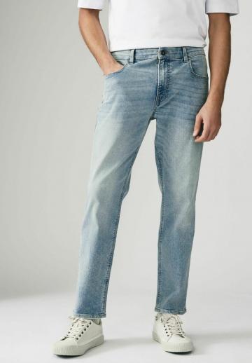 Джинсы