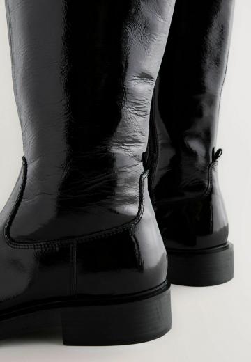 Широкие сапоги