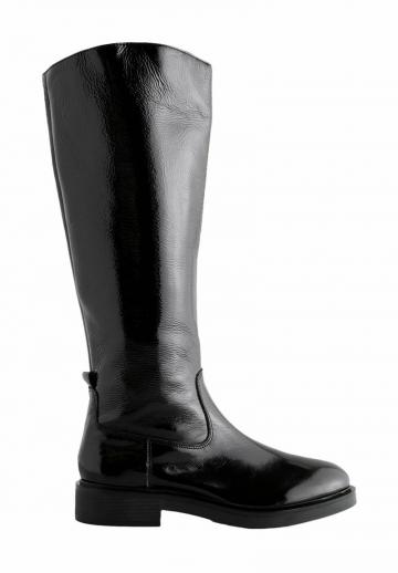 Широкие сапоги