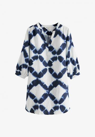 Короткое платье