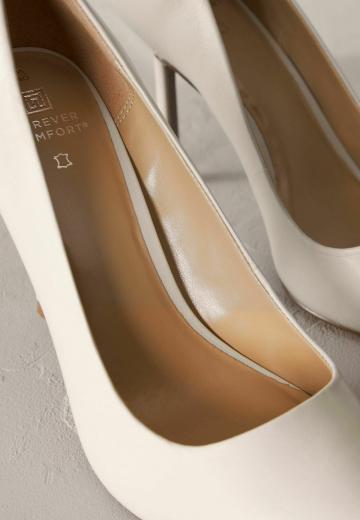 Туфли на высоком каблуке