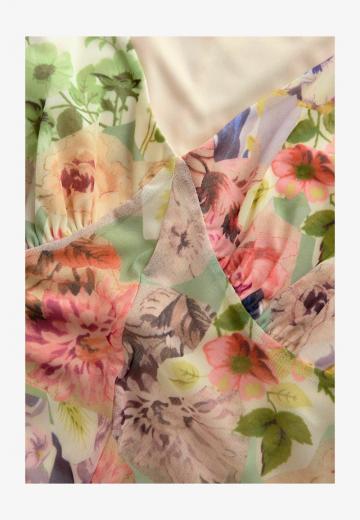 Короткое платье