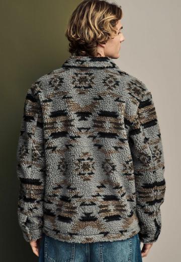 Флисовая куртка