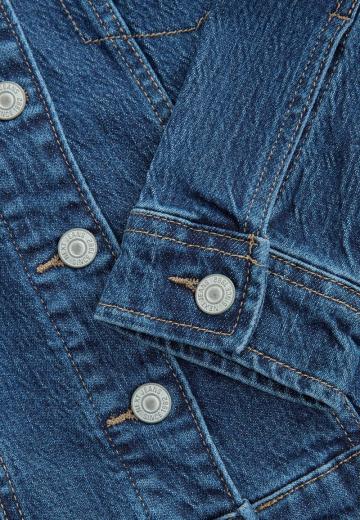 Джинсовая жилетка