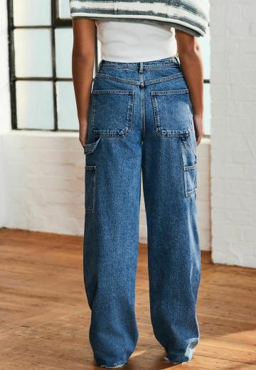 Свободные джинсы