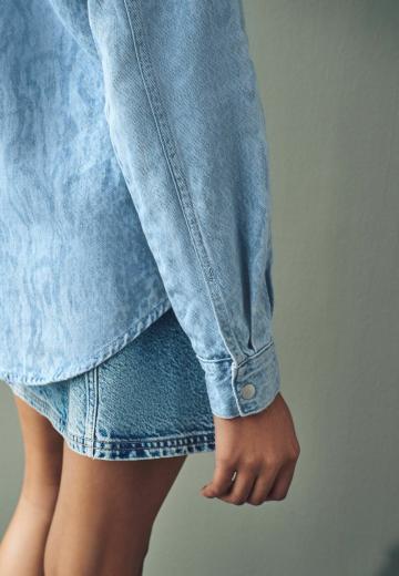 Куртка с накладнымит карманами