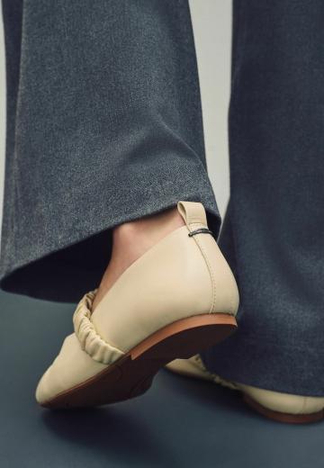 Спортивные балетки