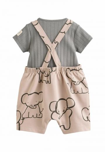 Набор одежды