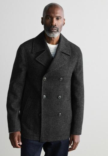 Короткое пальто