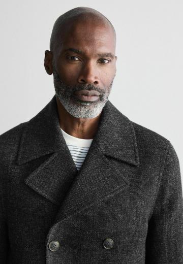 Короткое пальто