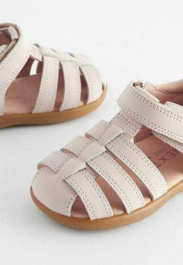 Детская обувь