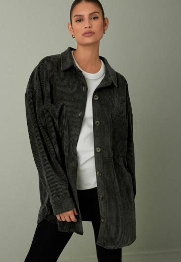 Короткое пальто